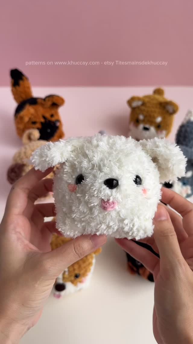 The Chubby Puppies 🐶
-
#khuccay #lespetitesmainsdekhuccay #crochet #amigurumi #puppy #dog #pet #crochetaddict #crochetlove