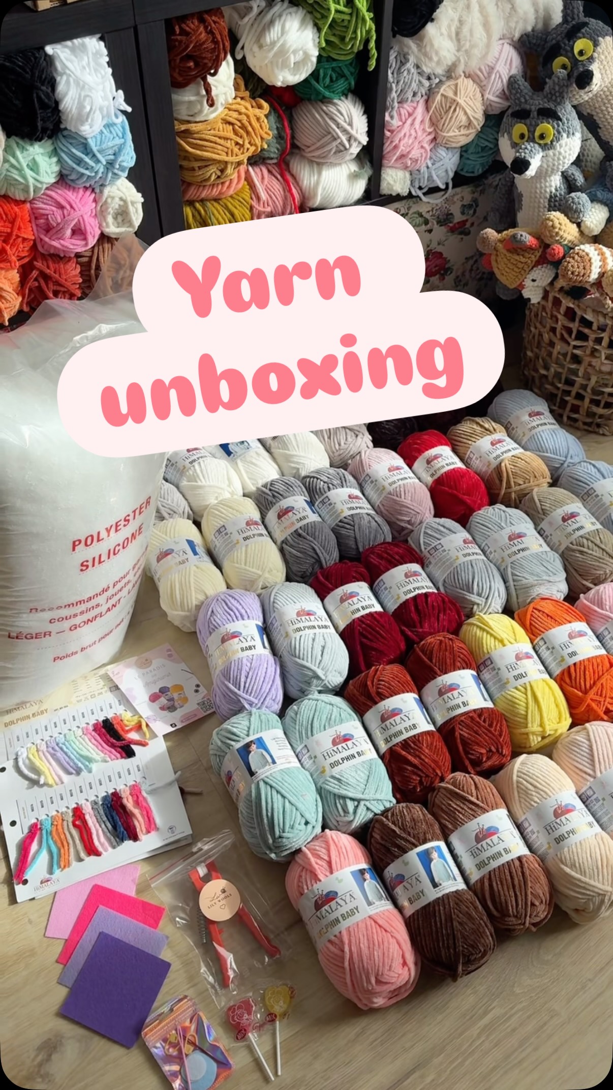 Après une longue pause, j’ai décidé de reprendre le crochet aujourd’hui 💪🏻
Un immense merci à @lily.wools pour ce colis généreux et coloré qui a illuminé ma journée et m’a apporté une belle dose d’inspiration ✨
À très bientôt 😊
-
#khuccay #crochet #crocheting #amigurumi #lespetitesmainsdekhuccay